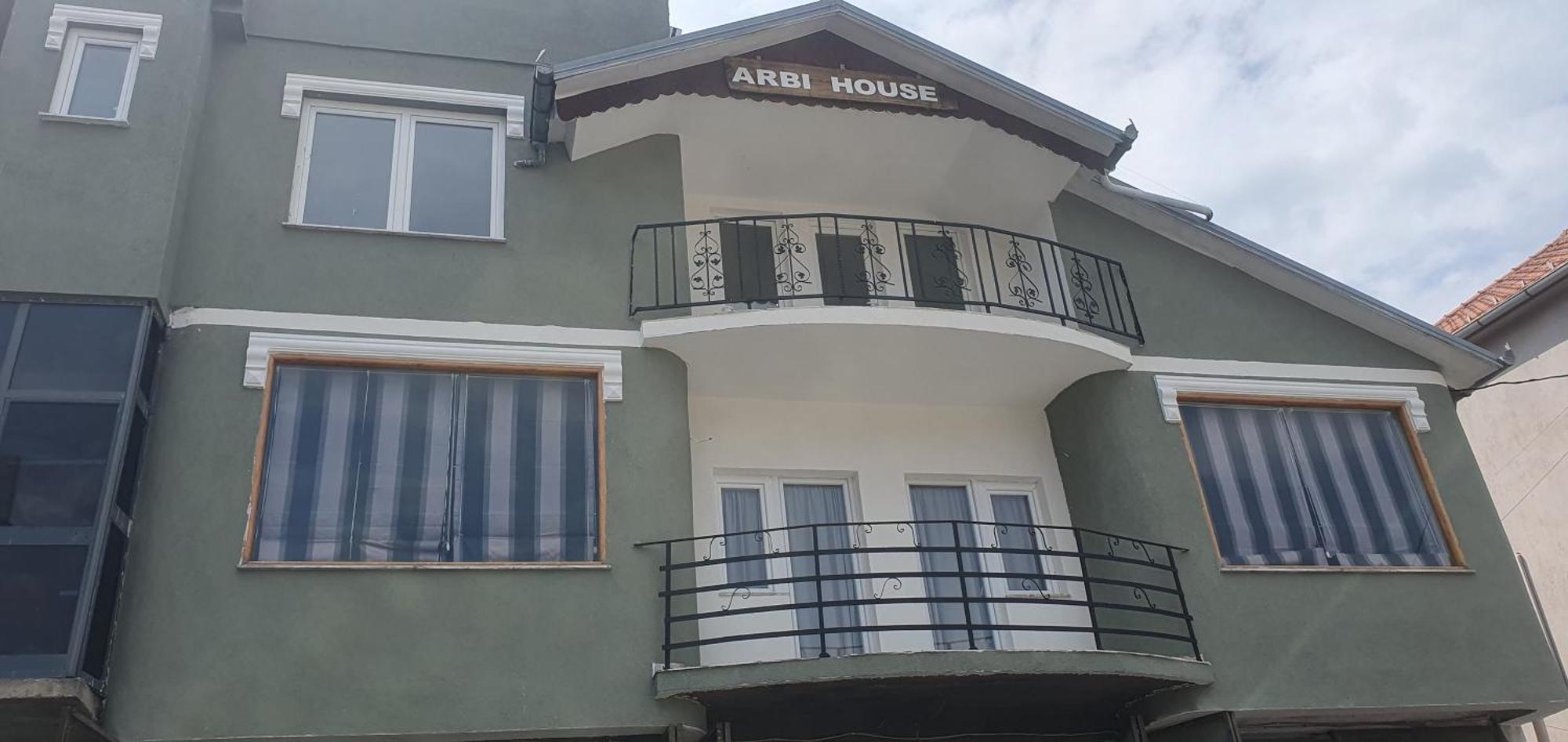 Arbi Guest House Kukes Exterior foto